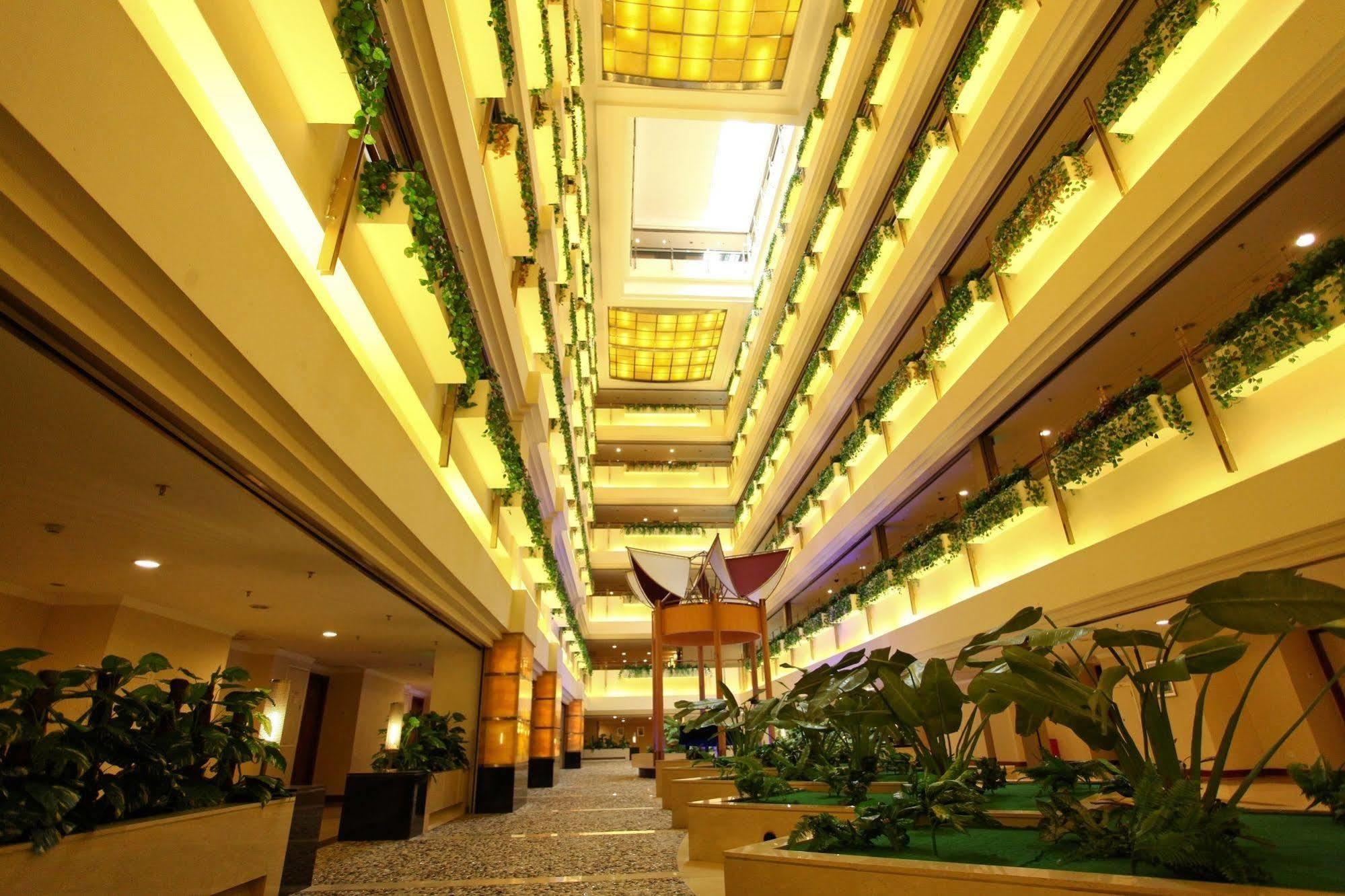 Shenzhen Dongmen Metropark Suites Hotel Exteriér fotografie